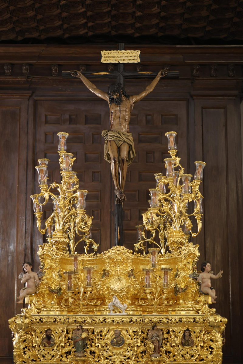 Sevilla en Semana Santa tweet media