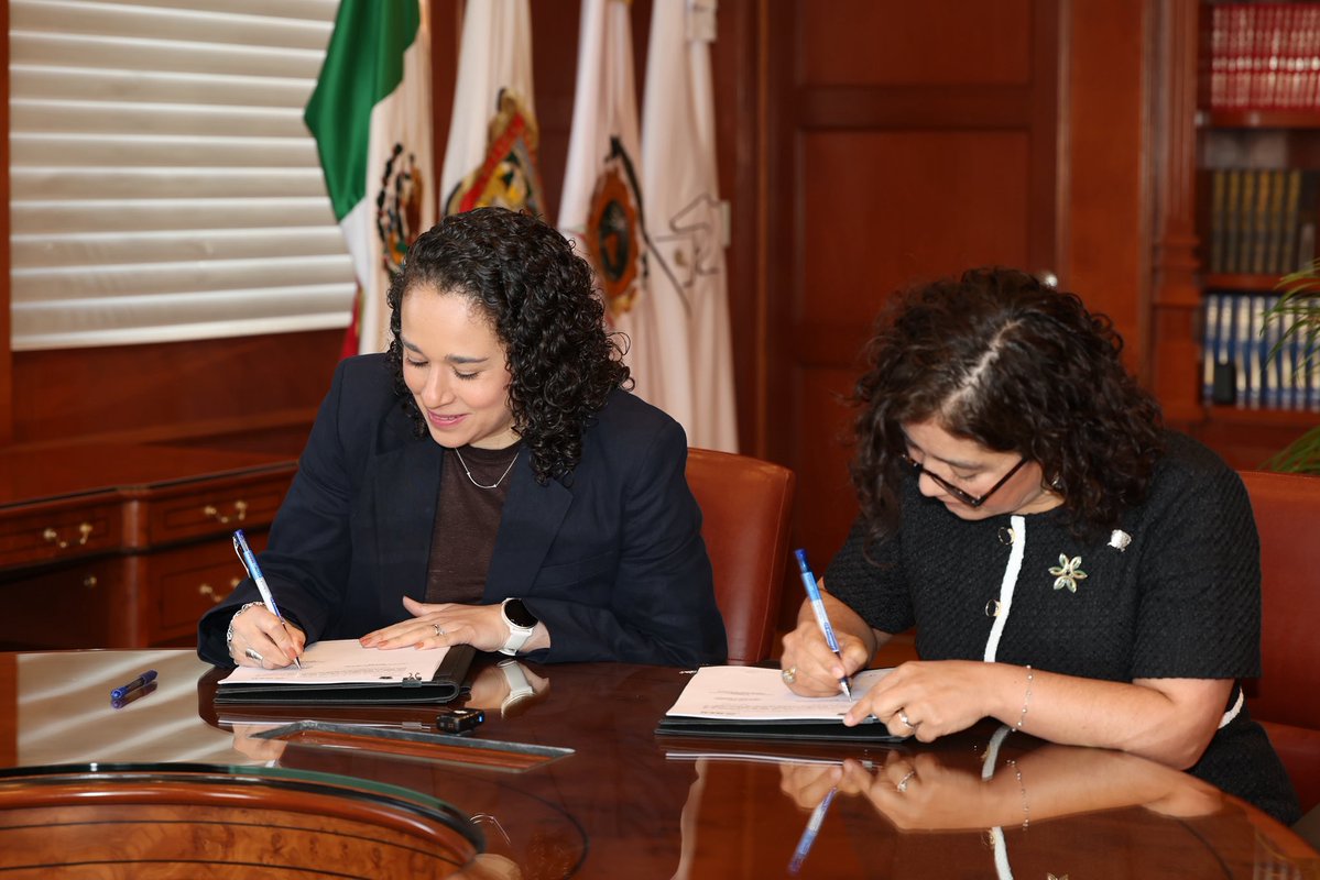 Paty Zarza tweet media