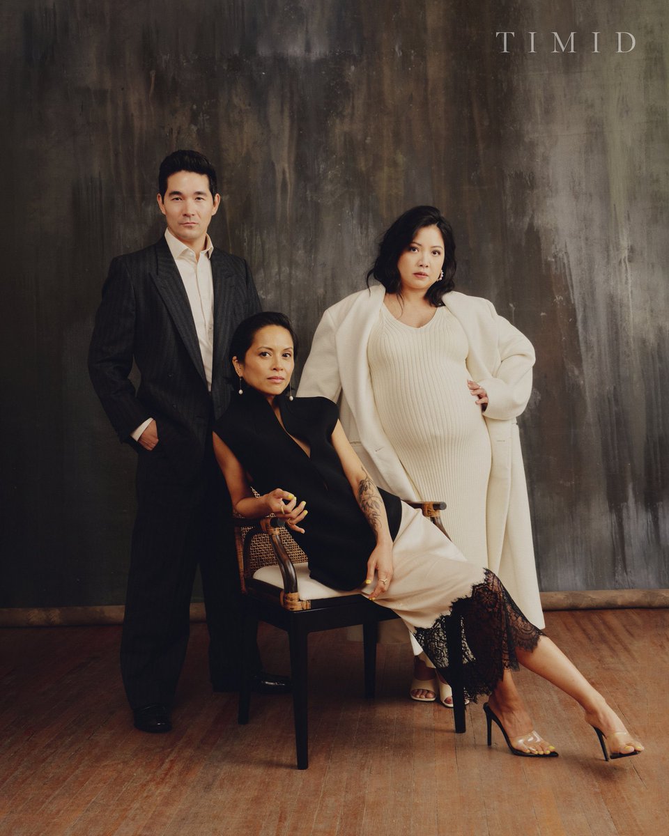 ⋆｡°·☁︎ the pitt women thinker tweet media