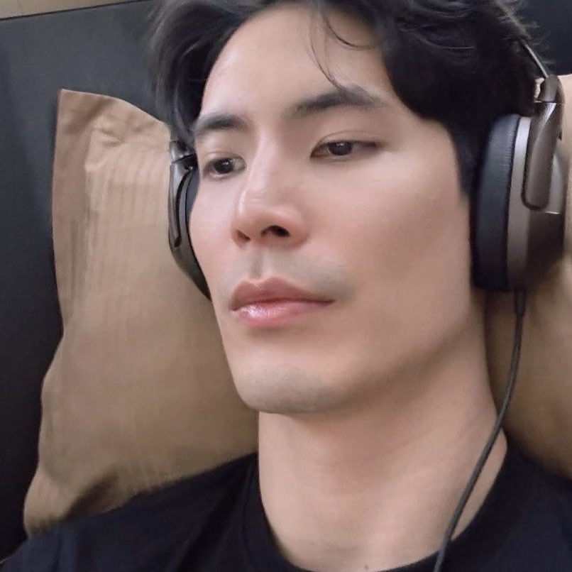 psychopiinz 🥯 tweet media