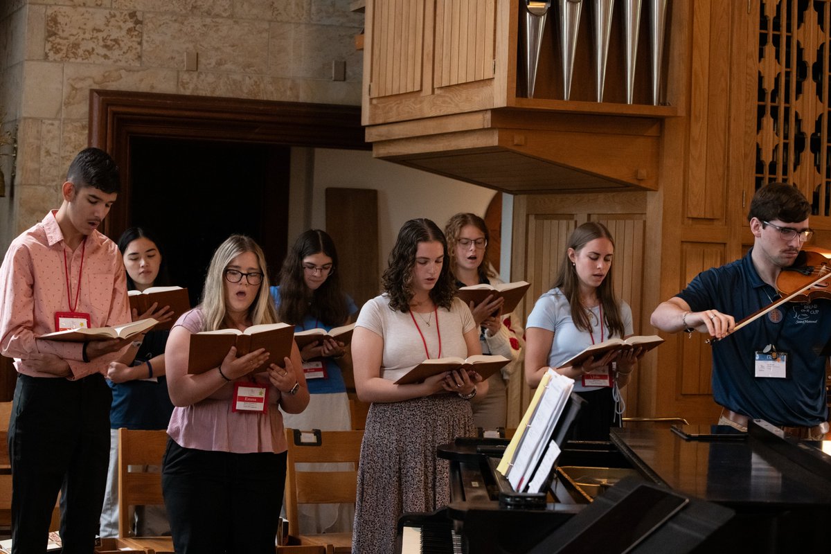 We’re already counting down the days until “One Bread, One Cup” 2026 — and we can’t wait to welcome you! Group registration is open. saintmeinrad.edu/youth/summer-c…