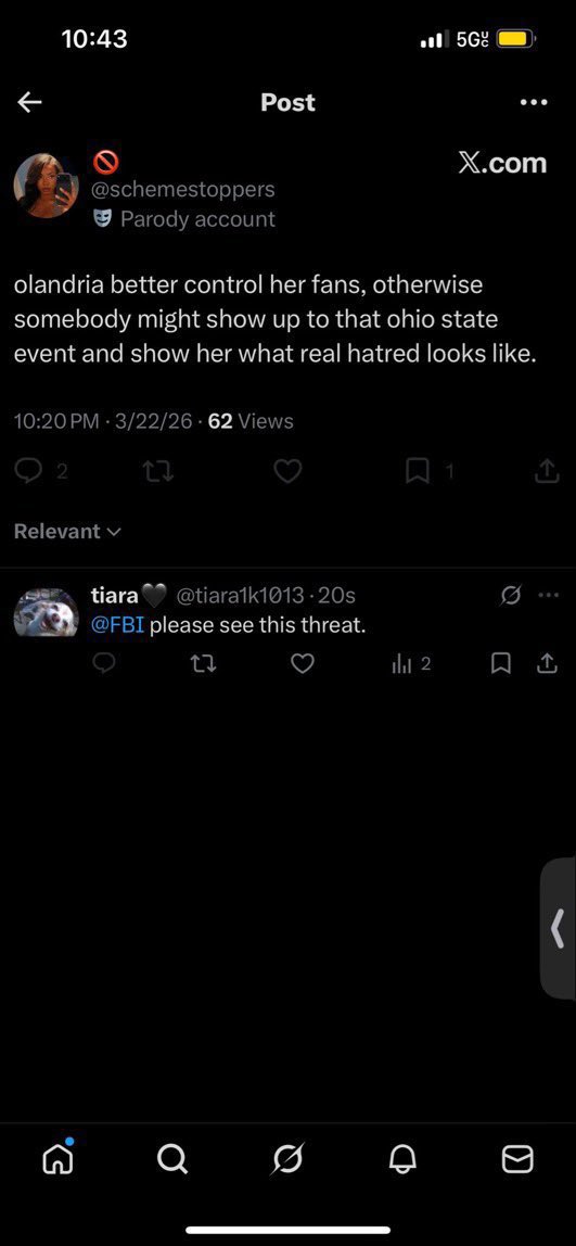 Unhinged 🖤 tweet media