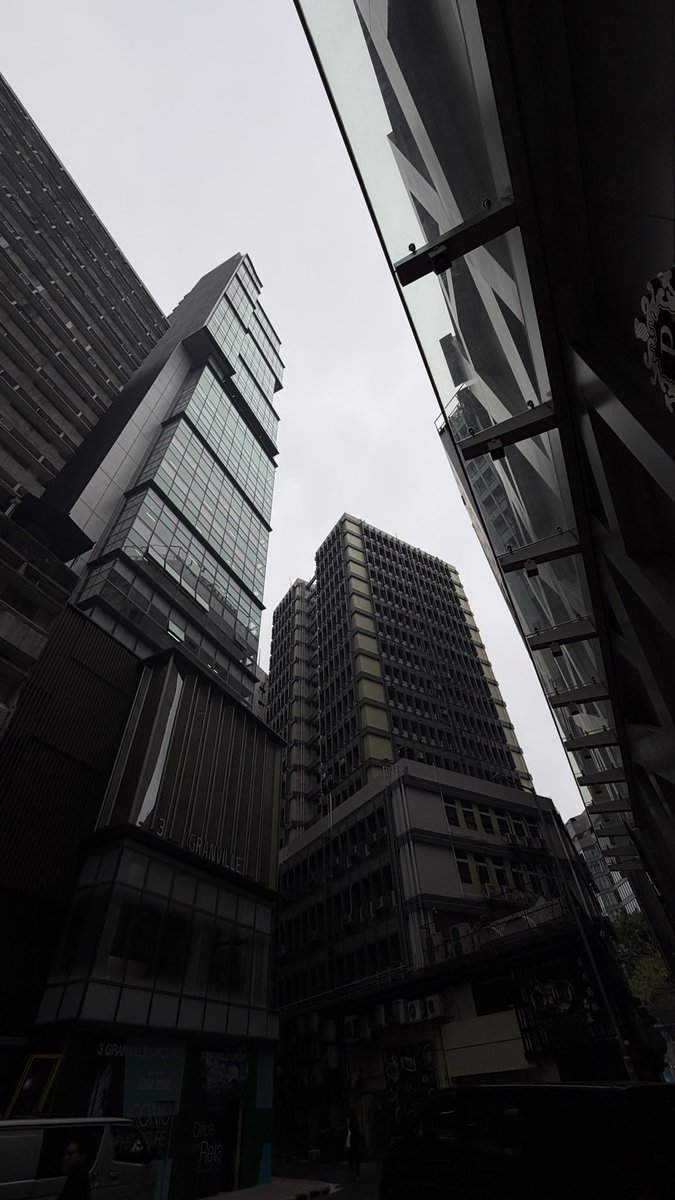 บาซ tweet media