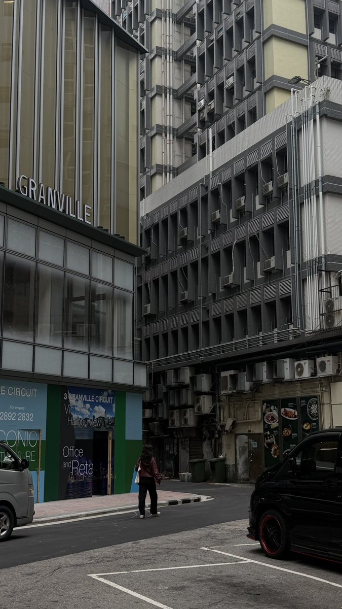 บาซ tweet media