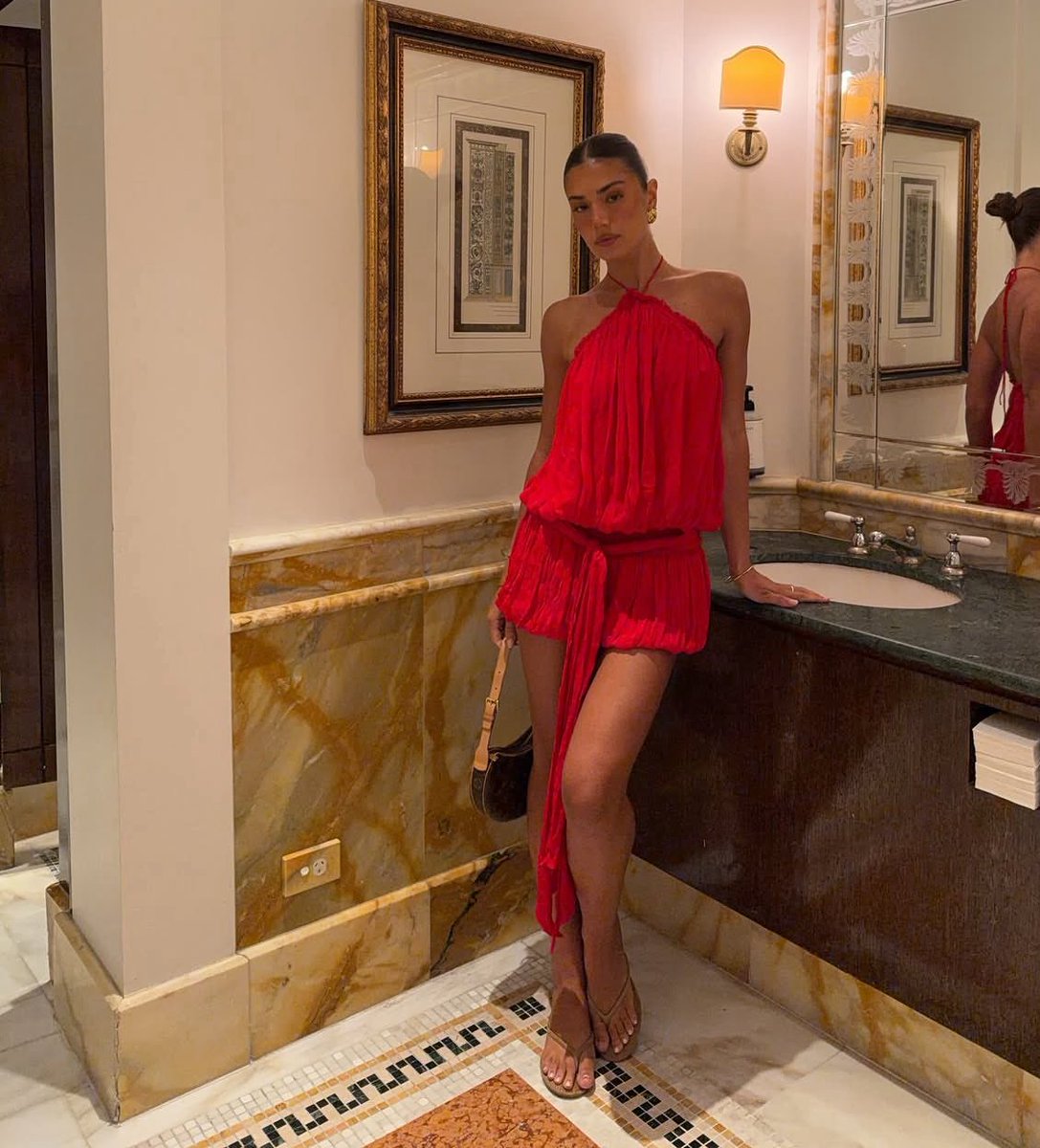 Noel 🌼 tweet media