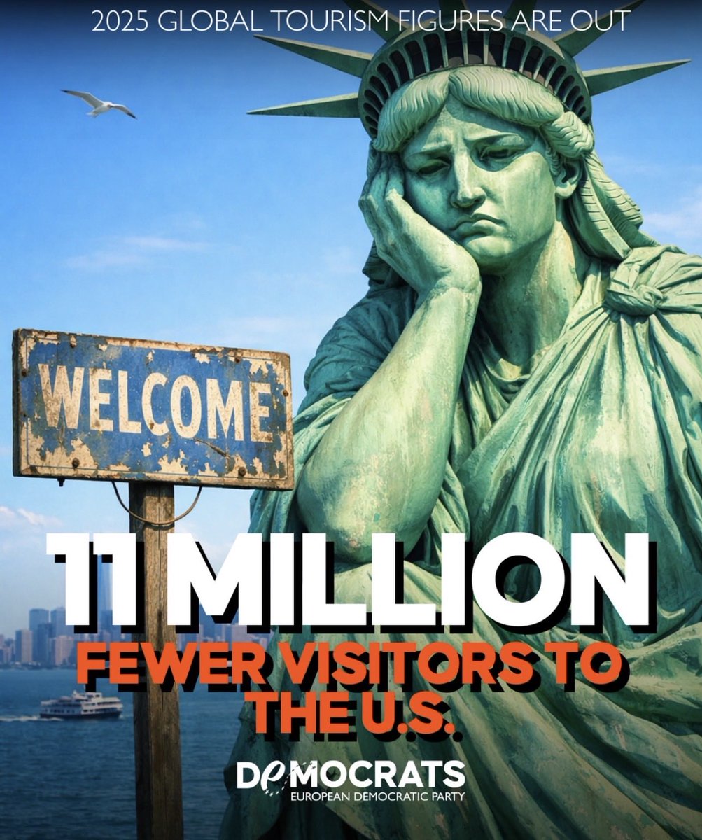 ИOITAVOИИI tweet media