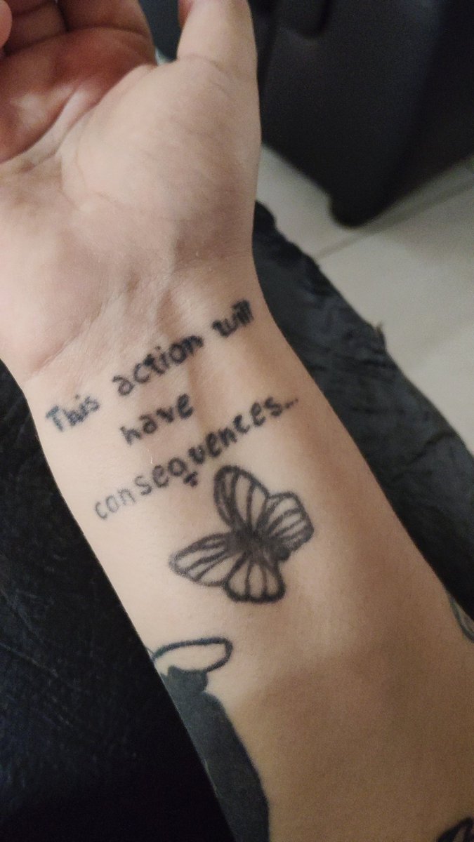 Maria𒈞 tweet media