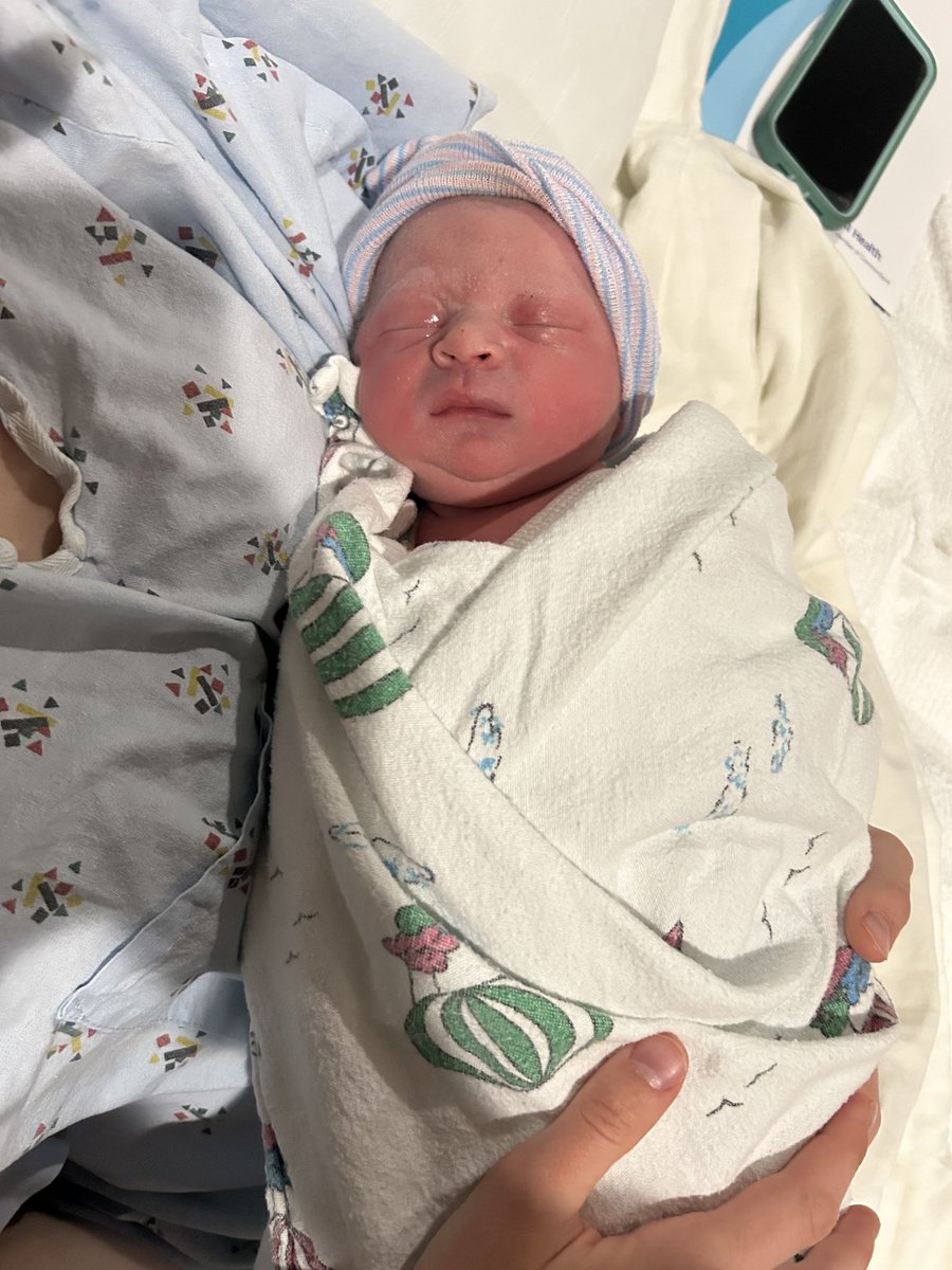 Mrs Woo Piggy aka Dansvan tweet media