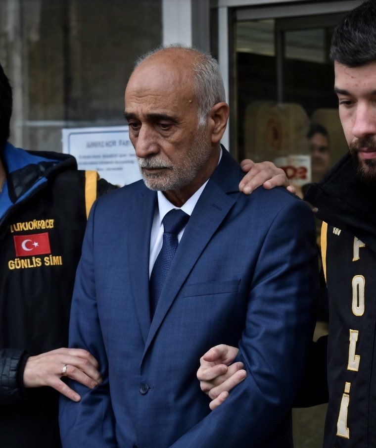 Üstad Kadir Mısıroğlu Muhibbanı tweet media