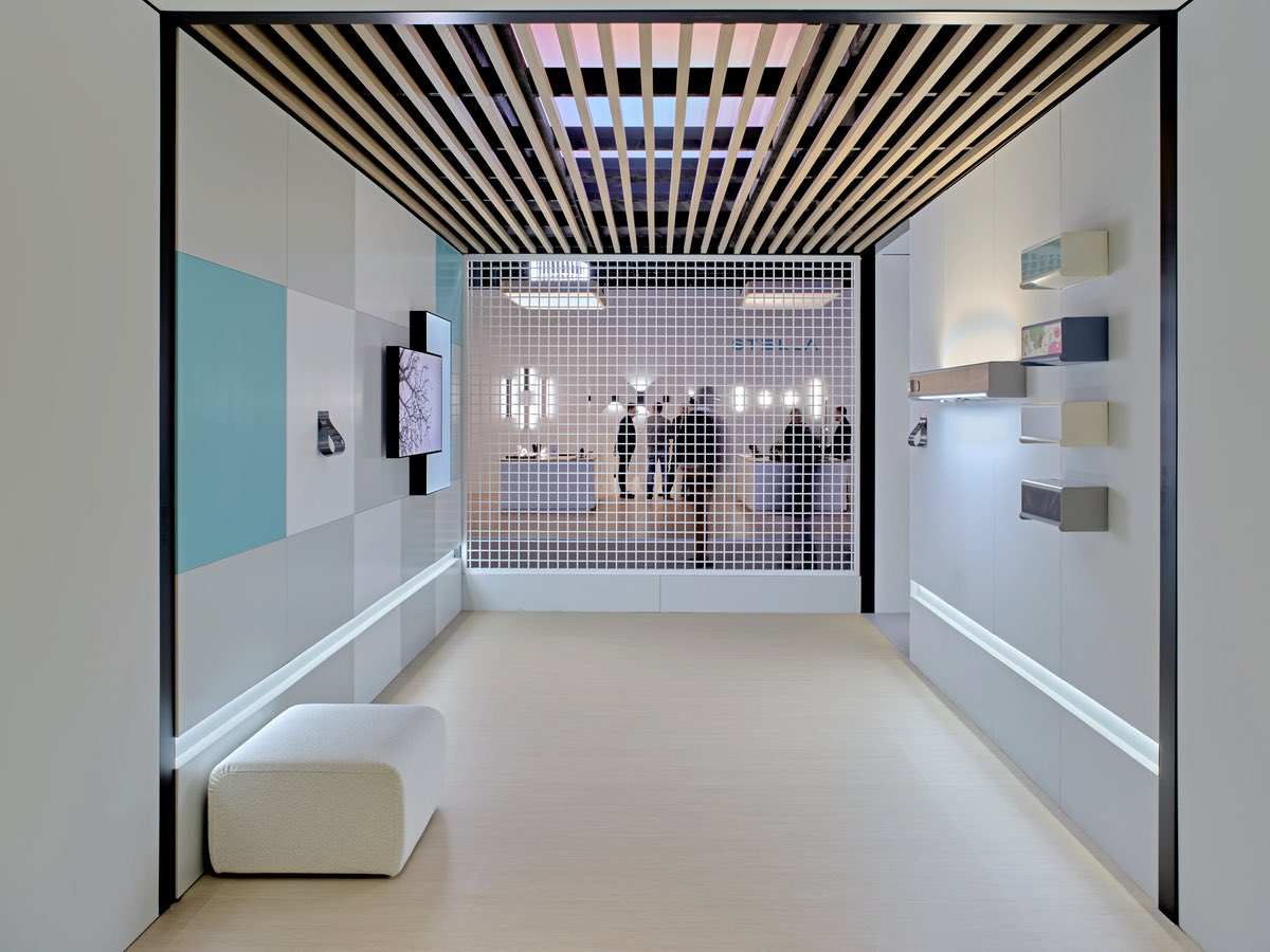 Fegimeonline's tweet image. 💡 @Normagrup refuerza su posicionamiento en Light + Building 2026

Balance muy positivo, con gran acogida y alta afluencia internacional.

Un stand experiencial basado en Safety, Health, Experience y Emotion.

📲 Más info: fegime.es/post/normagrup…
#Normagrup #LightAndBuilding