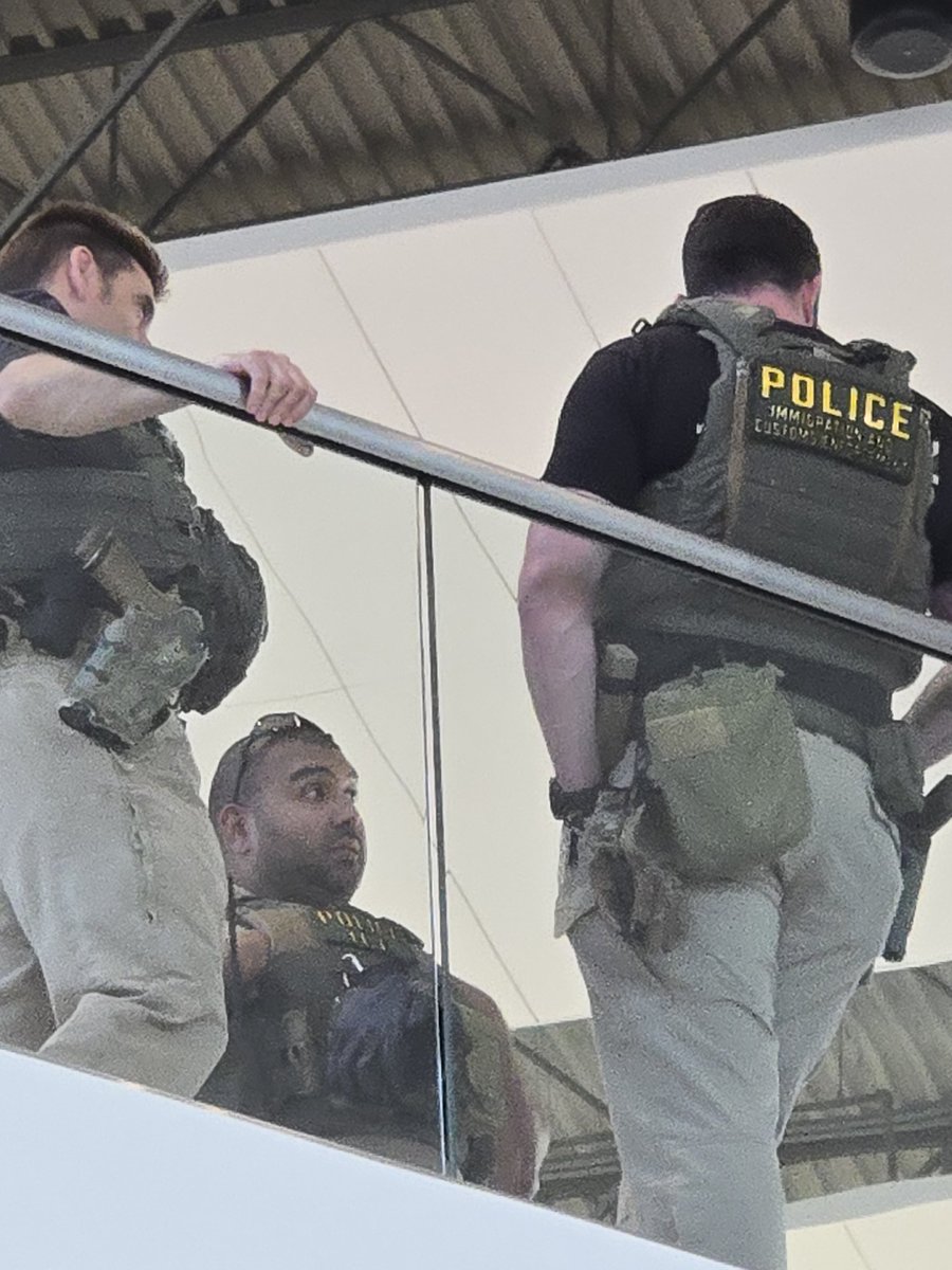 Blake 🪑 @ PAX East tweet media