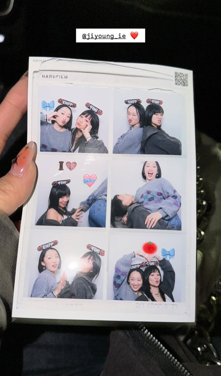 ReiAmistandaily's tweet photo. I just love both of them 😝 https://t.co/f1n612aP01