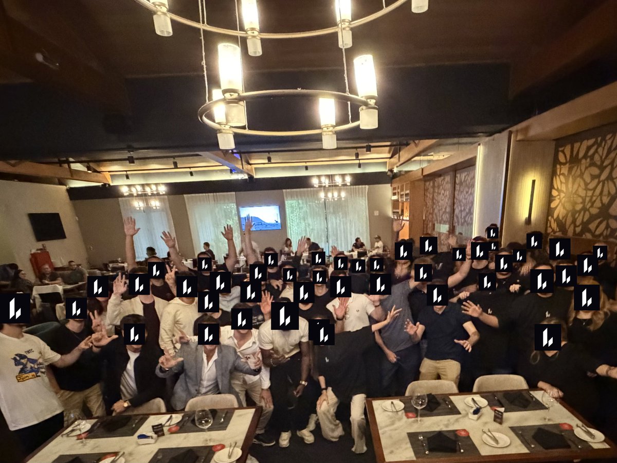 Cam1 🕯️ tweet media