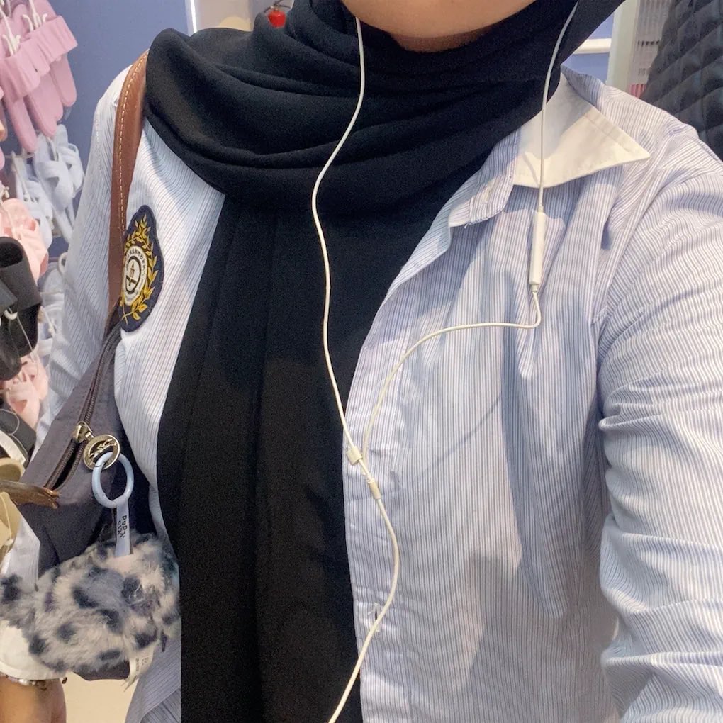 maya kuliahan tweet media