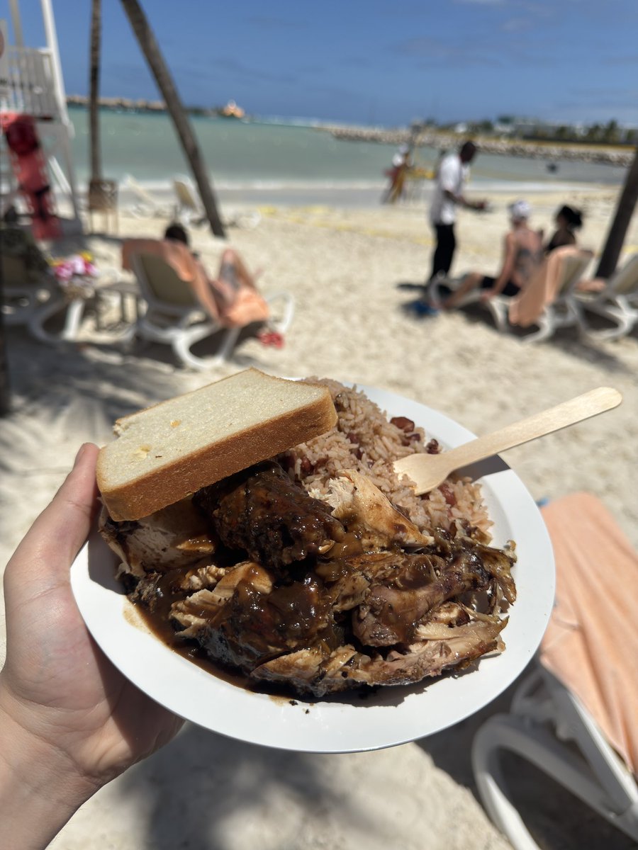 Wealthonomic tweet media