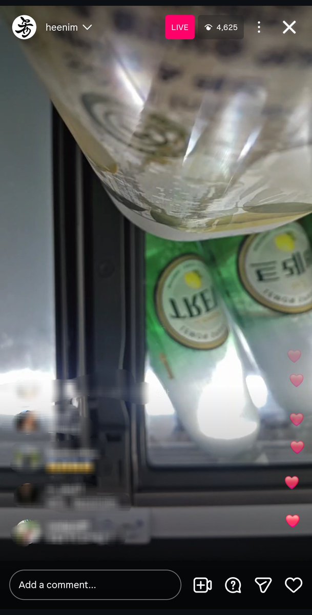 Hees💛💙 tweet media