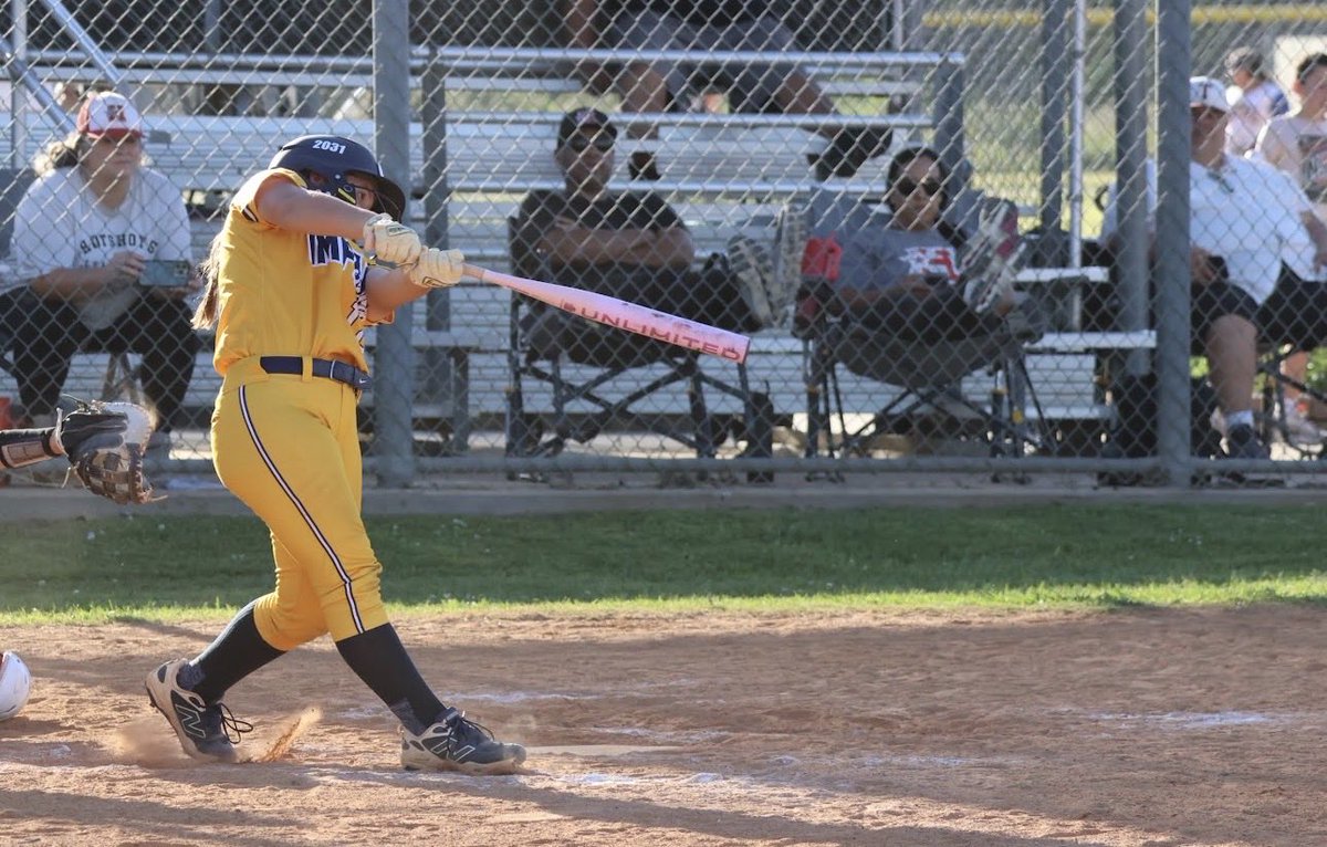 Lilly Cave 2031 tweet media