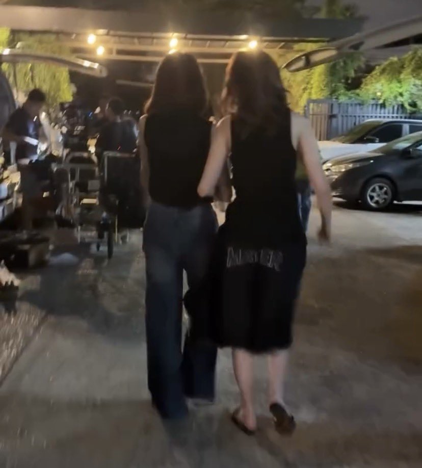 c.cat /ᙏ̤̫͚ tweet media