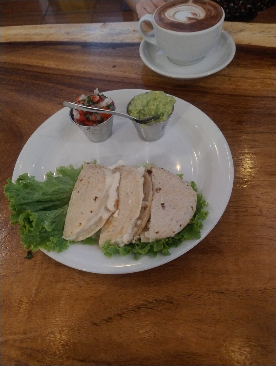 Polo Tavares tweet media