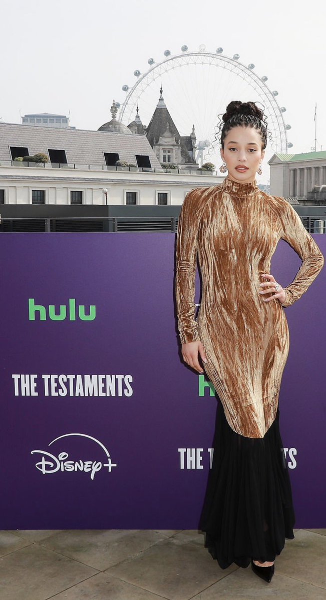 󠁯best of chase infiniti tweet media