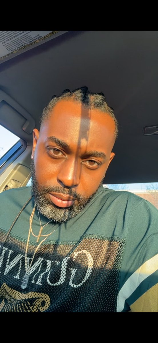 Future EGOT 🏆🏆🏆🏆 tweet media