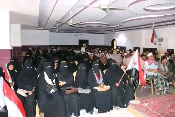 انتقالي حضرموت يعقد اجتماعاً موسعاً لهيئات المجلس بالمحافظة.. ويؤكدون على أن محاولة تمزيق النسيج الجنوبي وتفريخ المكونات لن تنجح