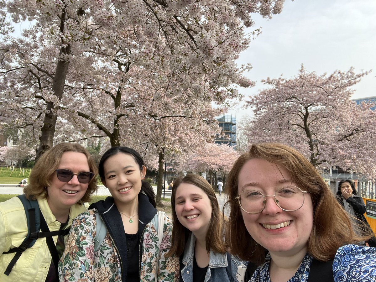 lavenderghostco- L&Co Casebooker/Grade 4🖤🧡💙 tweet media