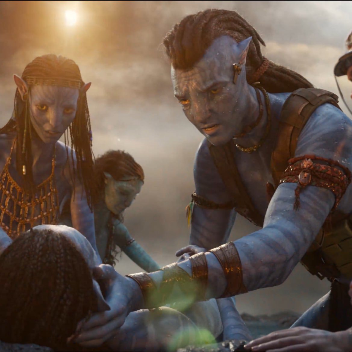 kels | grace ashcroft hand holder tweet media