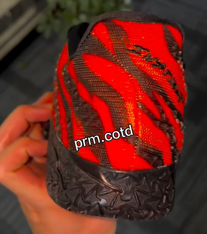 KicksFinder tweet media