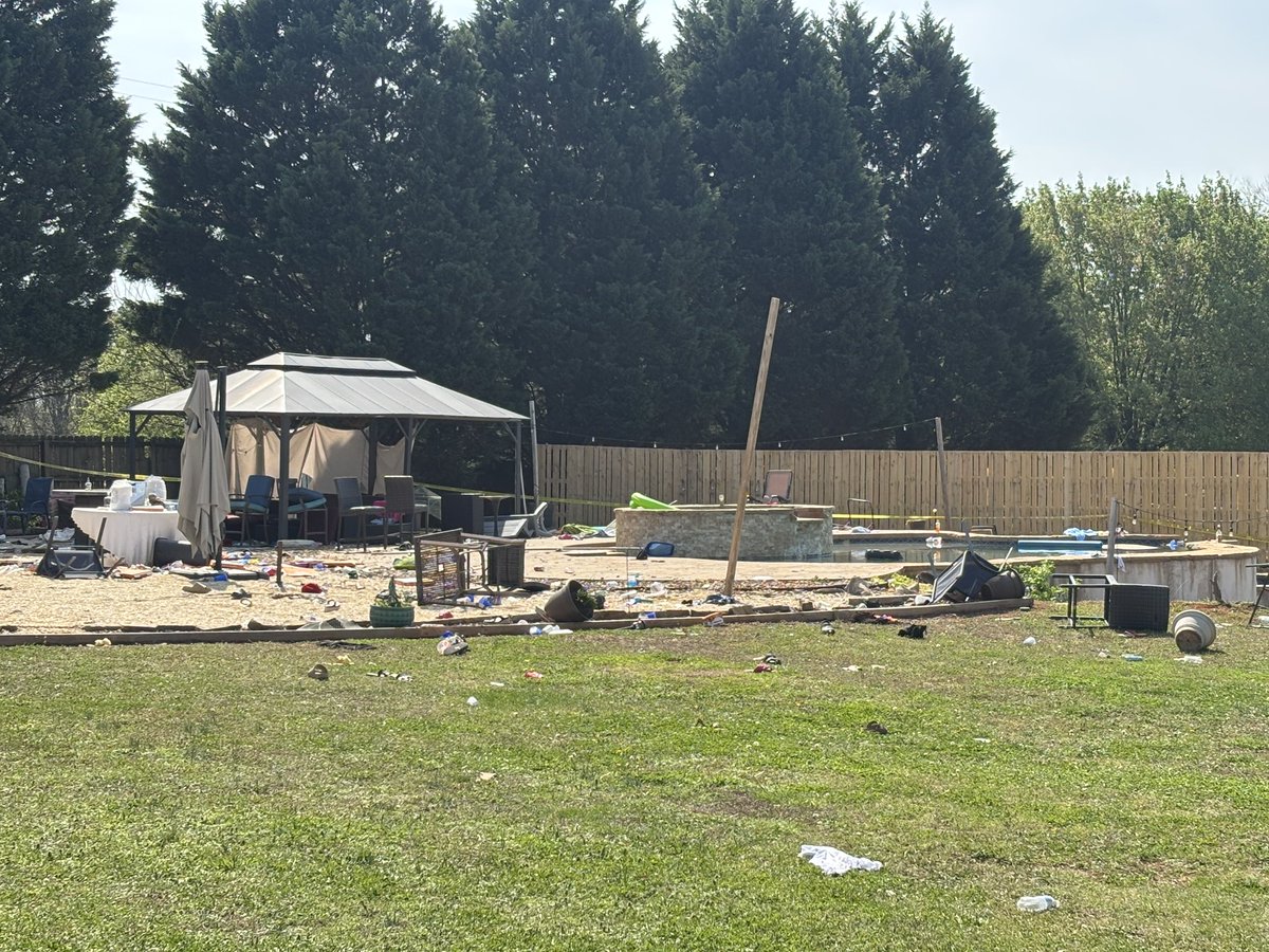 Hunter Sáenz tweet media