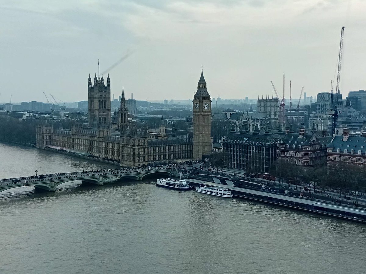 Madame Tempestad tweet media