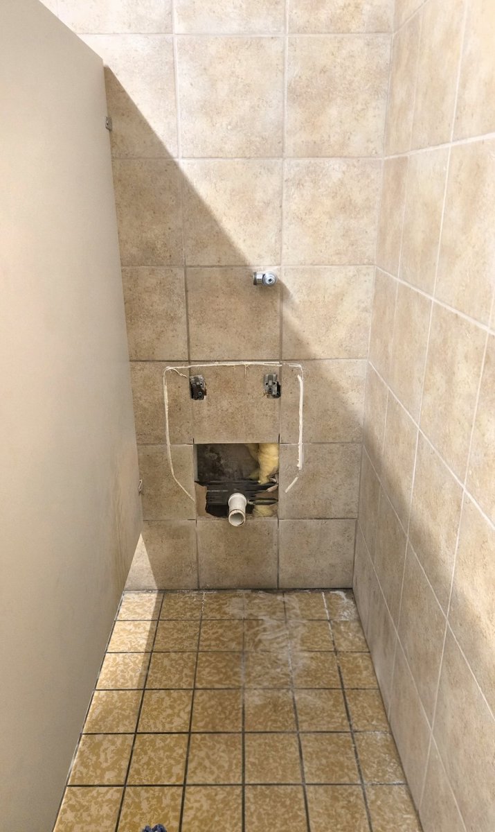 CrowKnightHausen tweet media