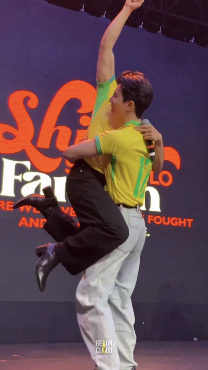 อมบติดโบว์ ʕ´•ᴥ•`ʔ^ྀི🌲💶 tweet media