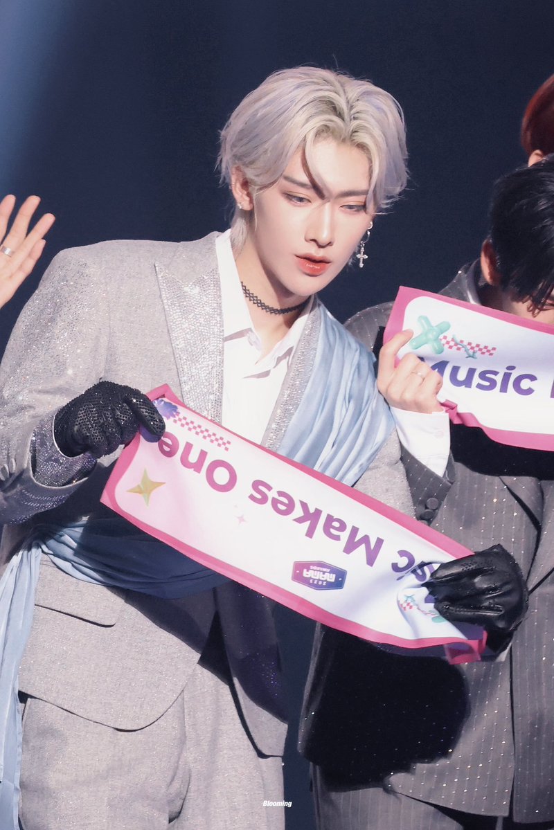 Ttopazz_lovericky_ver tweet media