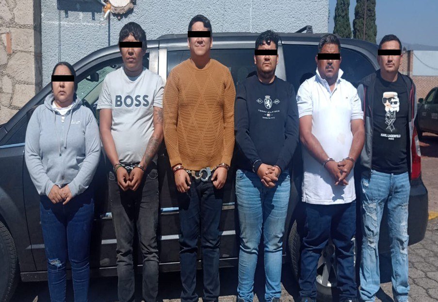 ElOficialdeCuartel tweet media