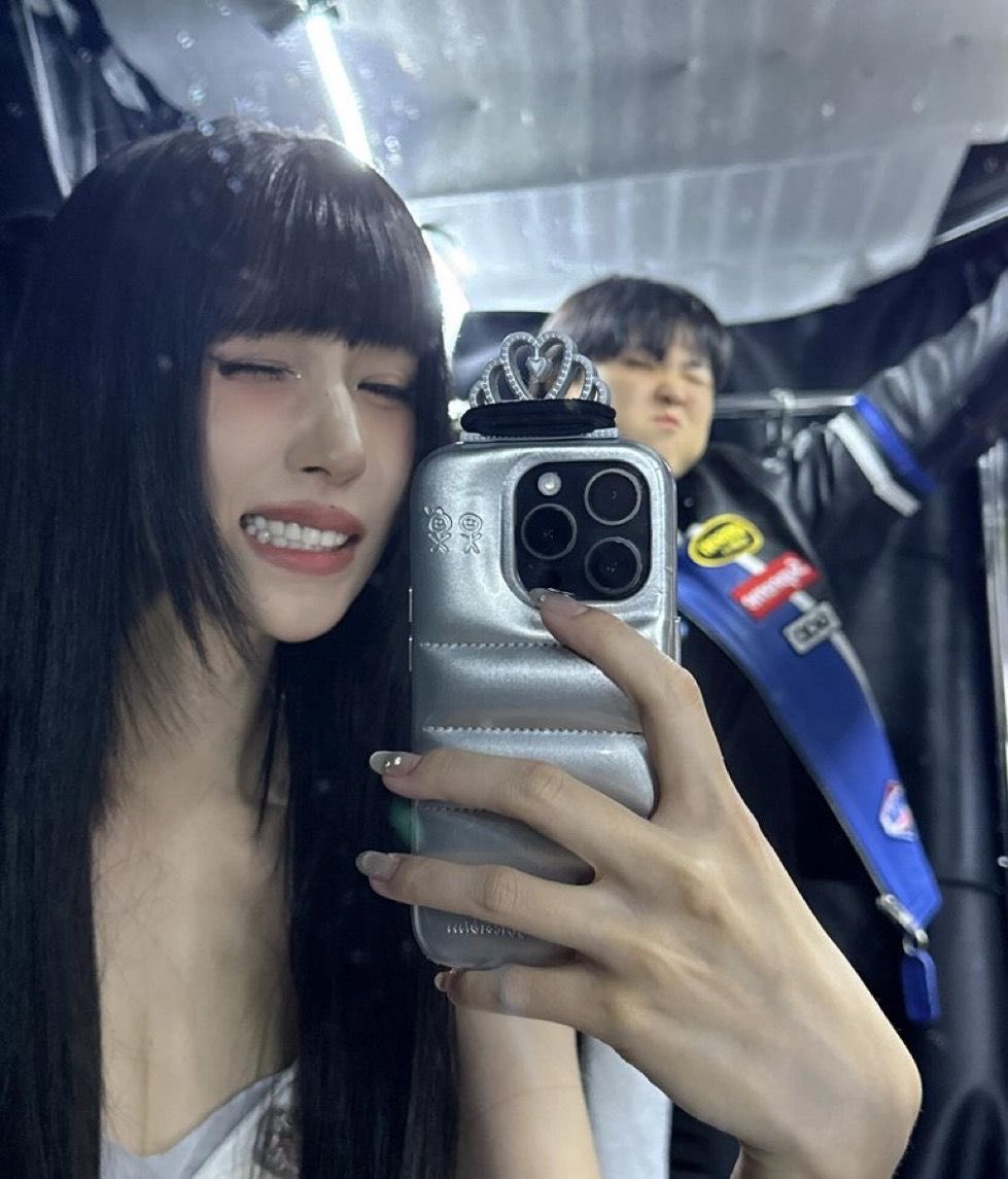 Happy birthday MINARI🎂💚

มินะริคนสวย ขอให้วันเกิดปีนี้มีแต่ความสุข ขอให้สุขภาพร่างกายและจิตใจแข็งแรงตลอดทั้งปี อายุ 29 แล้ว สวยขึ้นทุกวัน ขอบคุณที่ยอมทำงานหนักแบบนี้และมอบความสุขให้กับวันซ์ทุกคน รักนะ 🐧 ⸜(｡˃ ᵕ ˂)⸝♡

#ConfettiFallinForMina  
#미나에게_내리는_컨페티