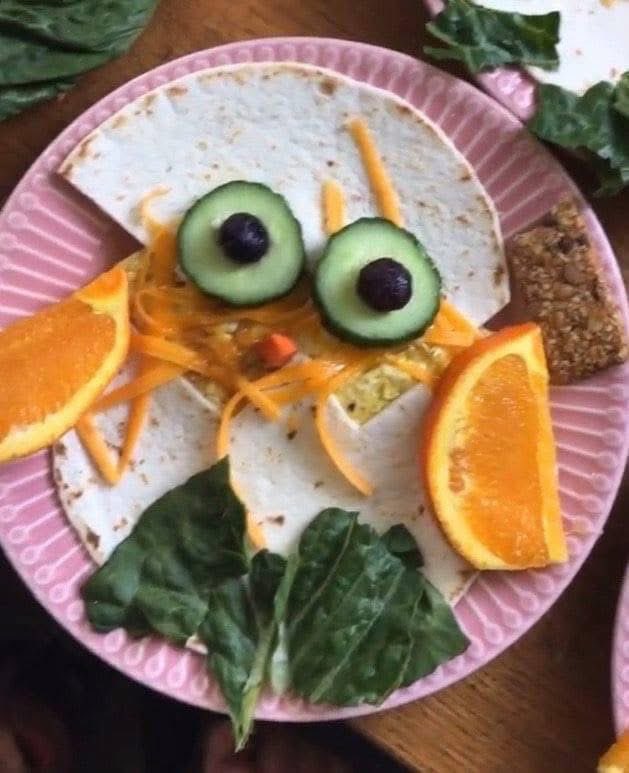 CricketMediaInc's tweet image. 🐣 #MakeItMonday! SPIDER readers Elizabeth and Adlih sent us photos of their Cheesy Chicky Quesadillas, designed to look like a hatching chick!

Want to try this recipe at home? Get instructions for this and 5 other spring recipes and crafts here: tinyurl.com/586jzyrt