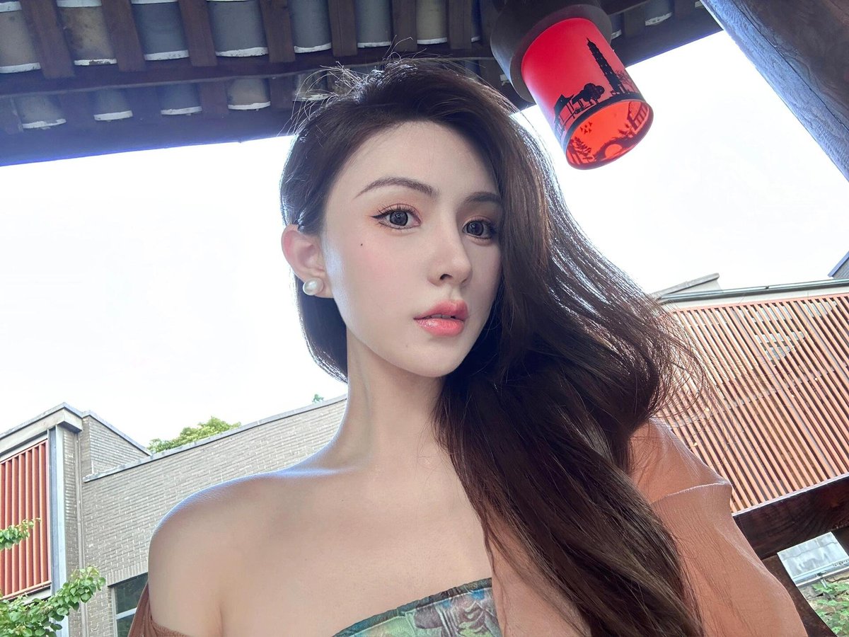 小雯 tweet media