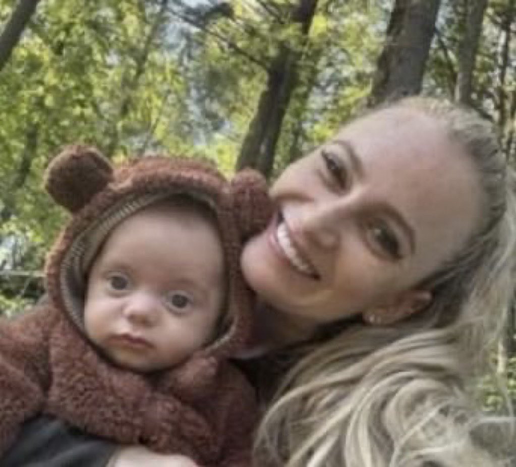 Kelly🍀💚 tweet media