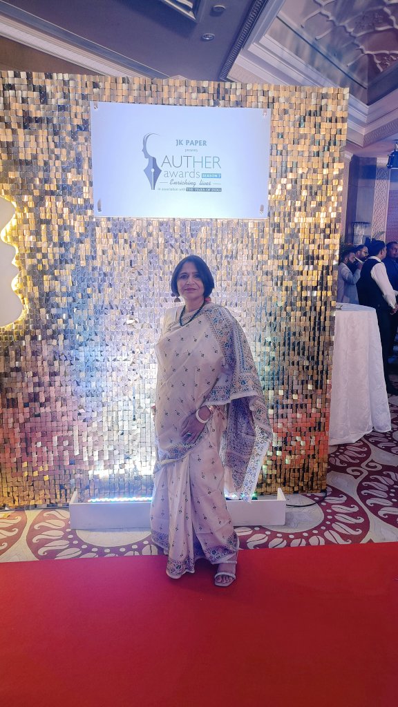 An electrifying evening at the JK Paper AutHer Awards  2026 ✨
Graced by the dashing Kabir Bedi, with a riveting chat by Hussain Zaidi &amp; Velly Thevar on Mafia Queens of India, and jury including Soha Ali Khan.

#AutHerAwards #WomenWriters #LiteraryEvening #MysticalEncounters