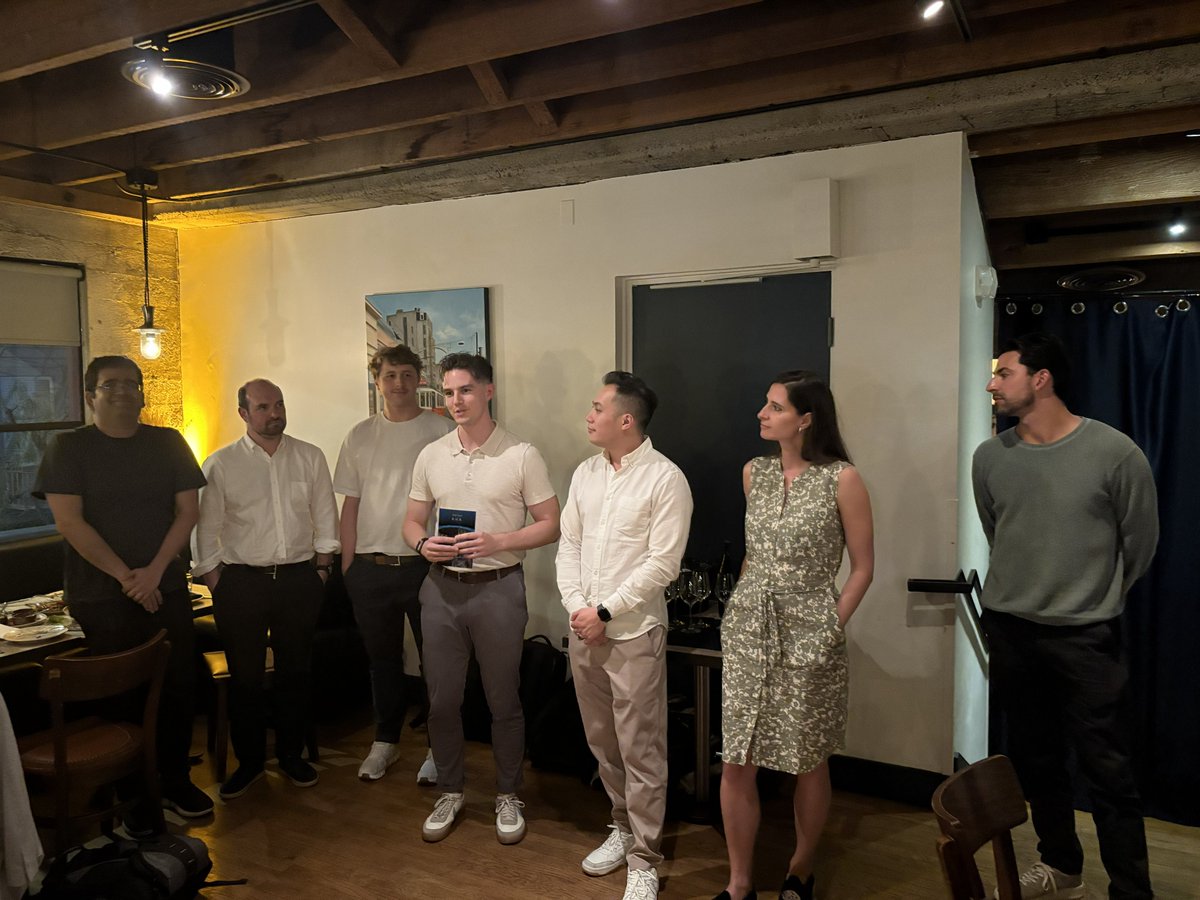 Jon Healy tweet media