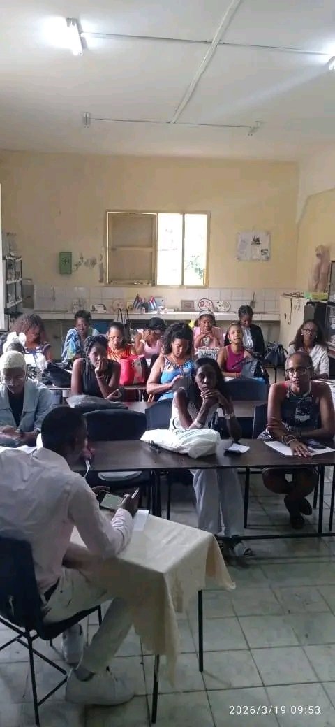 MaricusaPrim's tweet photo. Éxitos a la Educación de Secundaria Básica en su proceso de categorización en Santiago de Cuba. @RaulSamon @dpestgo https://t.co/vC8JUzErYh