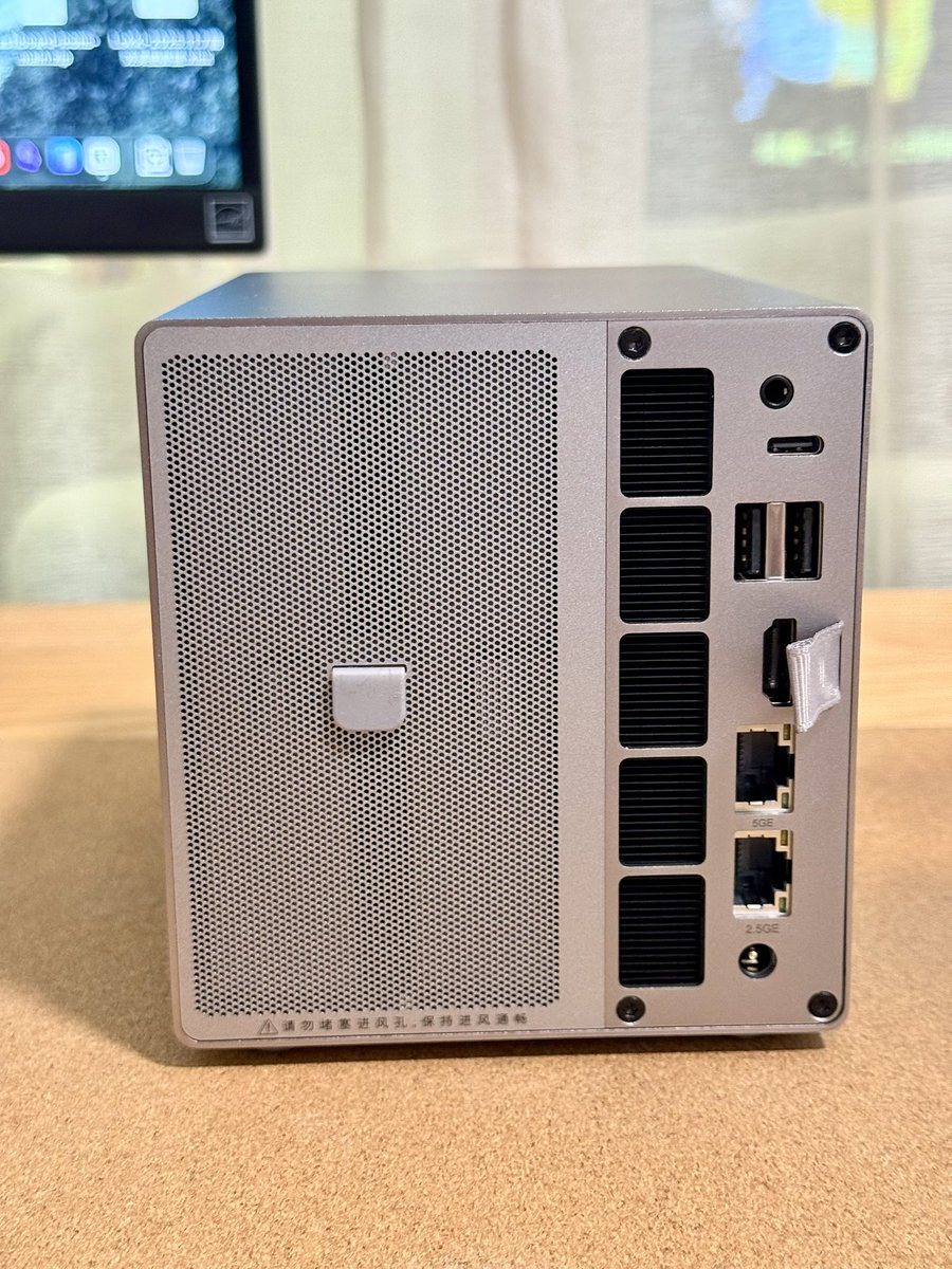 购入了第三台成品NAS：飞牛 FNOS Evo2，对我而言的价值： 1， 不用折腾（我经常担心 DIY 会着火因为我亲眼见过），把时间放在能让 ...