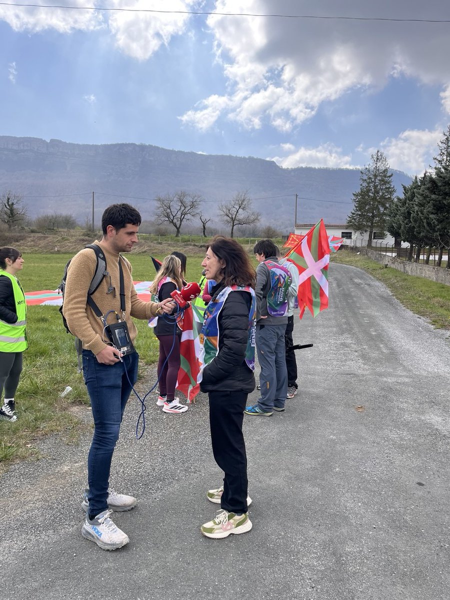 Òmnium Cultural tweet media