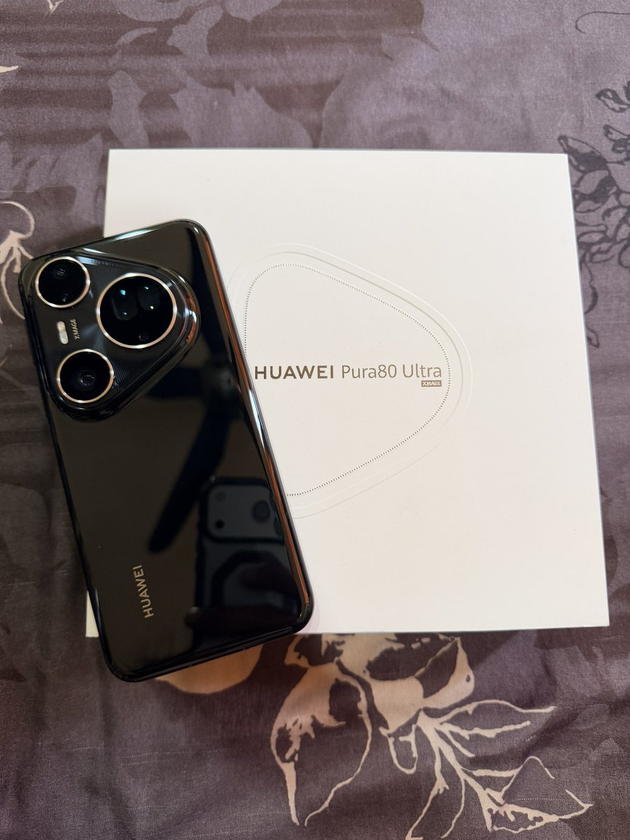 JatIkhwan's tweet photo. So aku dah beli dan cuba sendiri Huawei Pura 80 Ultra, Vivo X300 Pro, Samsung S26 Ultra, Xiaomi 15 Ultra, Honor Magic 8 Pro and iPhone 17 Pro Max yang mana semua ni flagship phones dari major brands. Pendapat aku:

1) Best video: iPhone 17 Pro Max
2) Best photo: Vivo X300 Pro https://t.co/PVXtGcuYbD