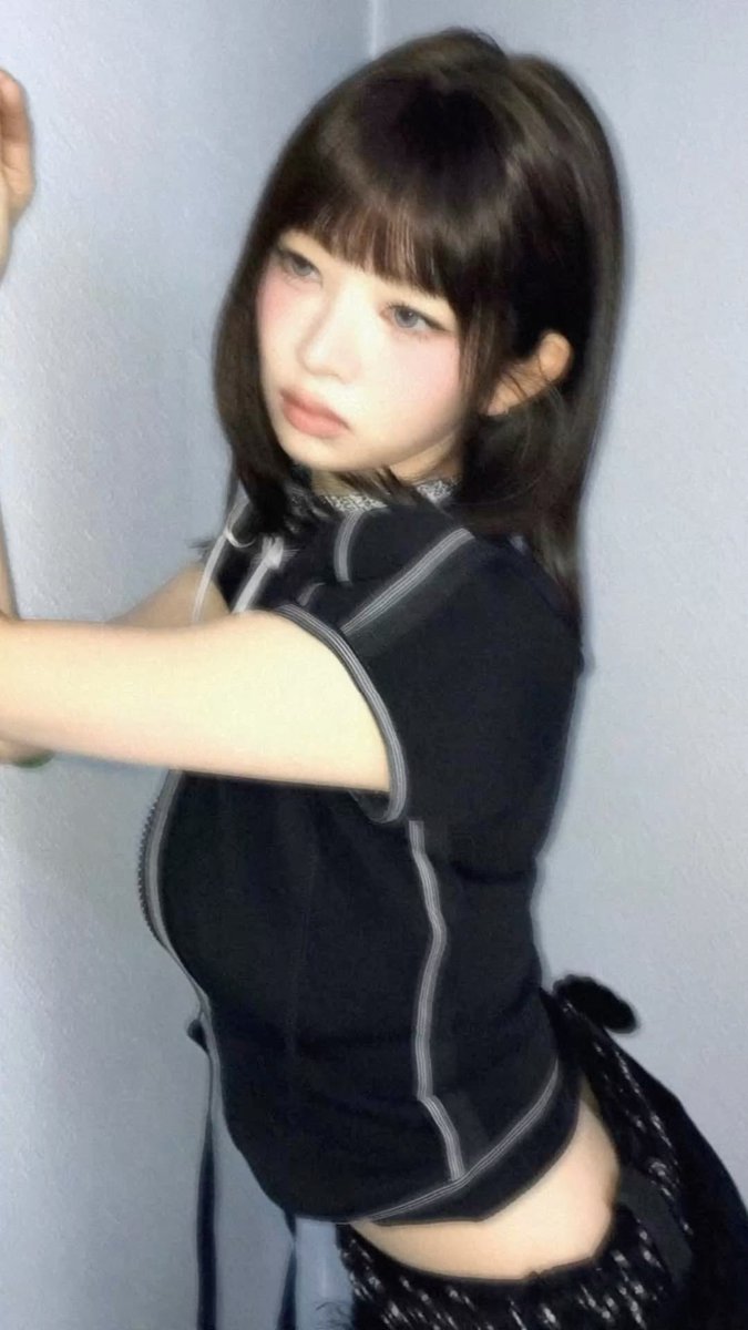 𝑨bigail. tweet media