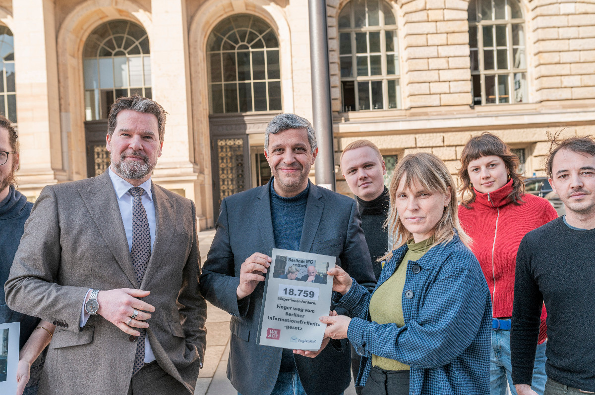 Transparency Germany tweet media