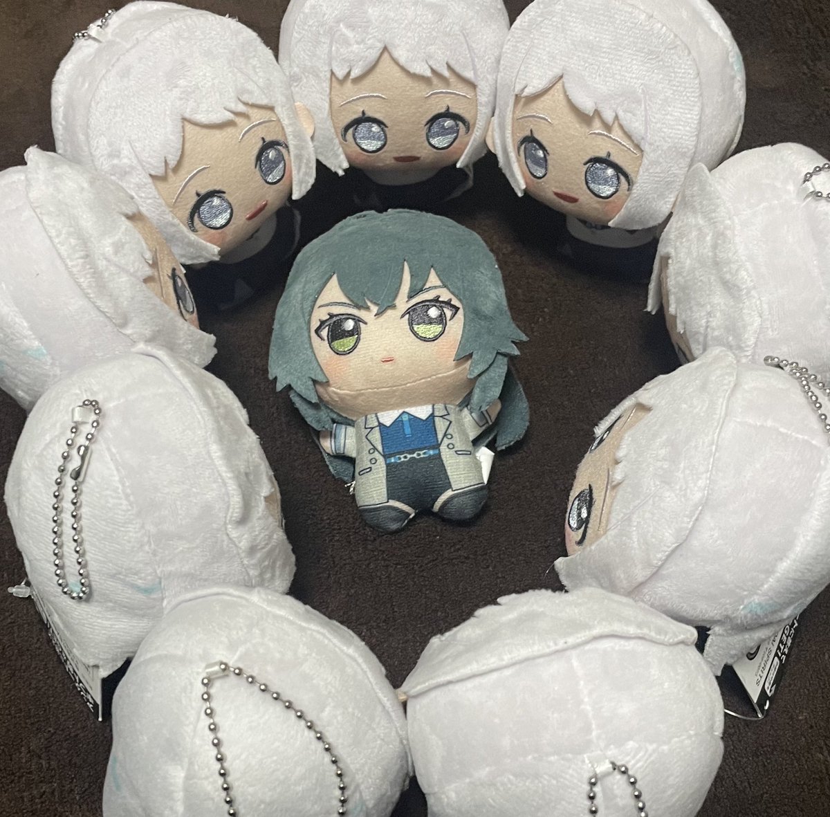 ろくじう tweet media