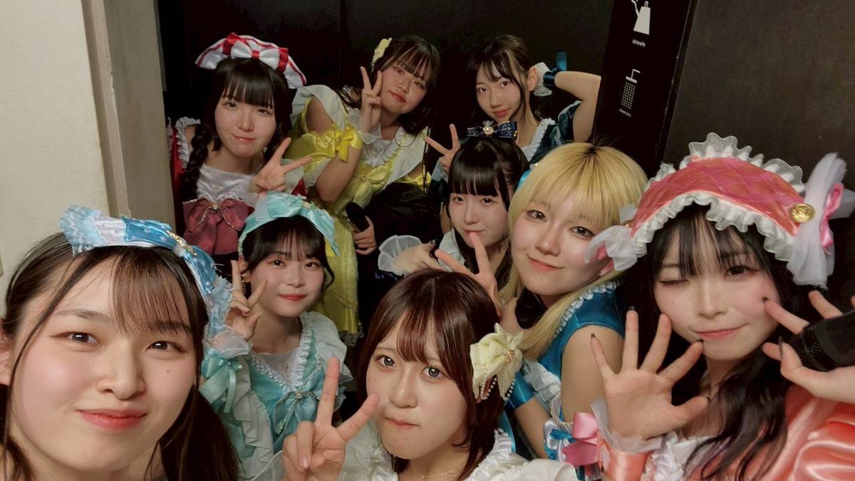 純白のアスター tweet media