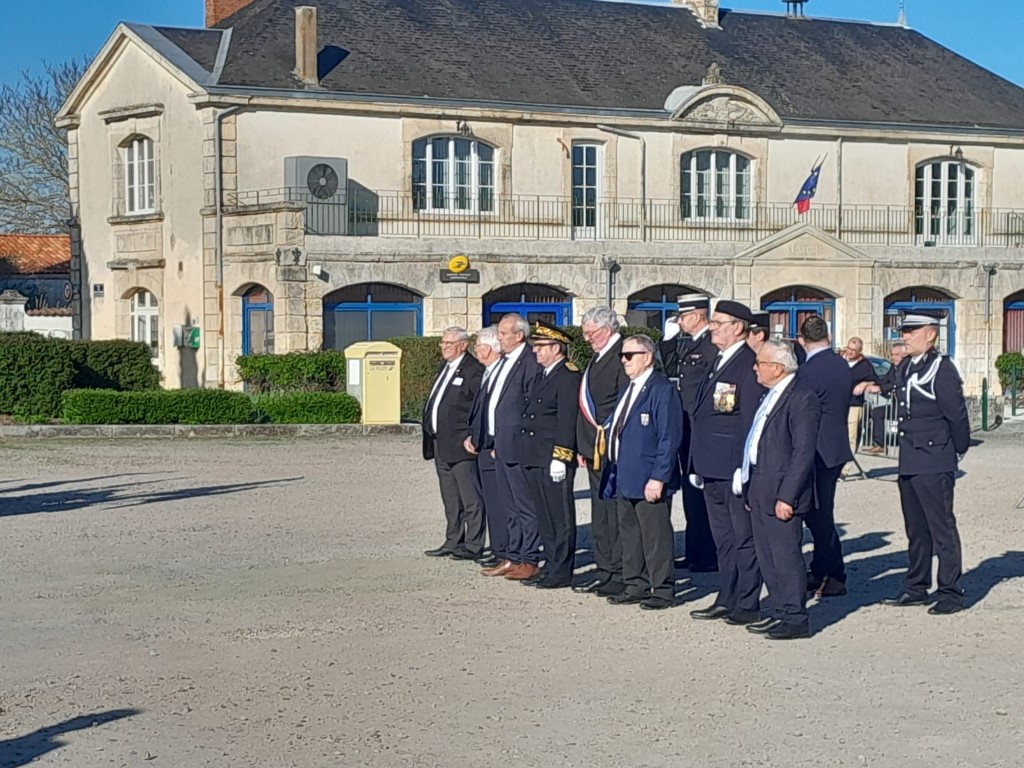 Image de Préfet de la Vendée - [Retour en images]  #Mémoire | Christophe Pecate, sous-préfet de Fontenay-le-Comte, a présidé, le je